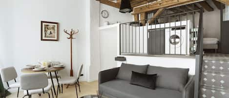 Apartment | Living area