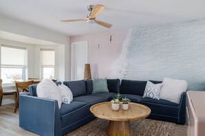 Luxury Apartment, Multiple Beds, Kitchen, Courtyard View | Living area | 50-inch Smart TV with digital channels - Haleys Court Boutique Motel (St. Augustine)