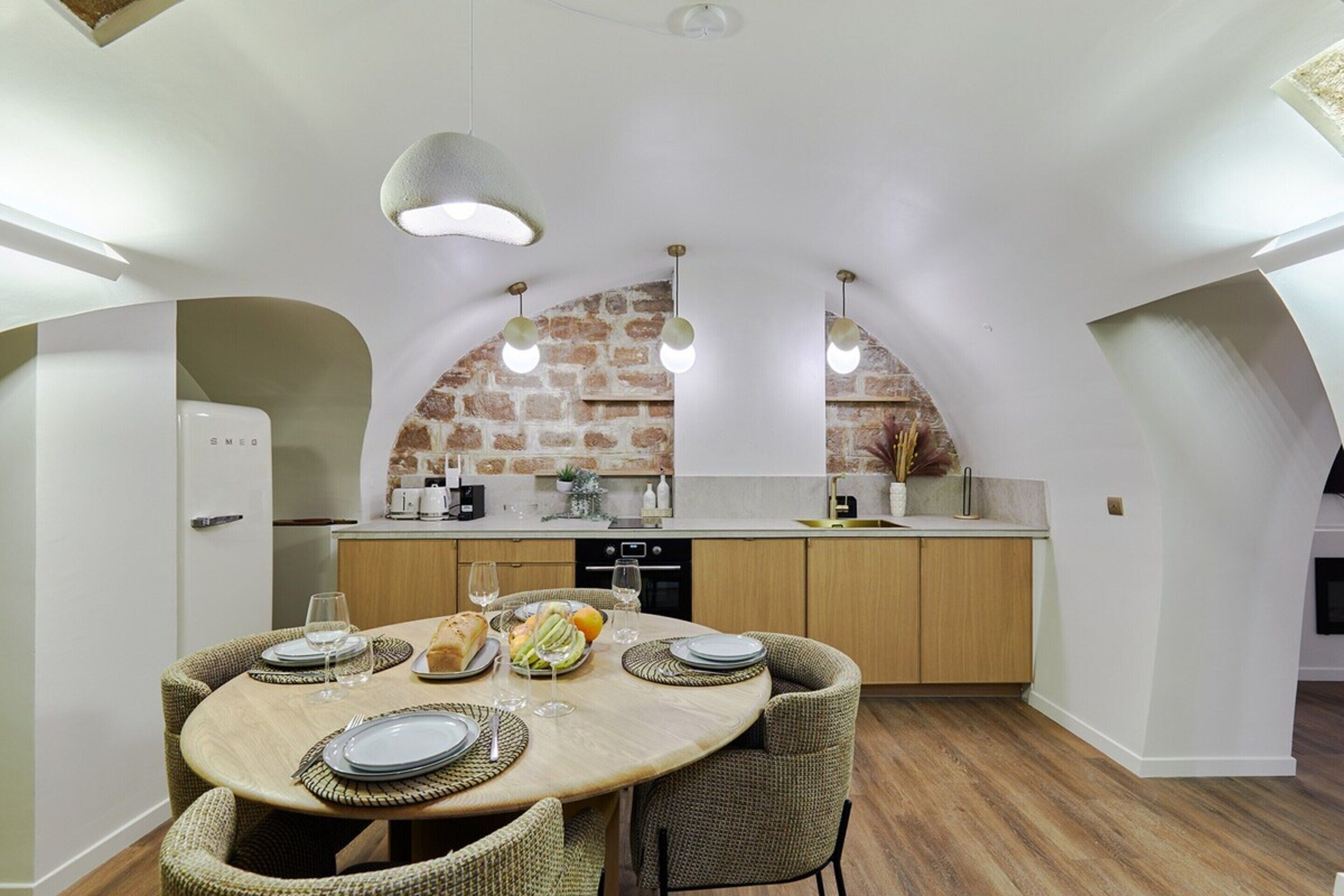 Apartment | Dining