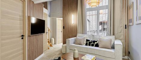 Apartment | Living area