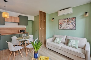 Apartment | Living area
