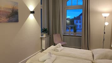 3 bedrooms, WiFi, bed sheets