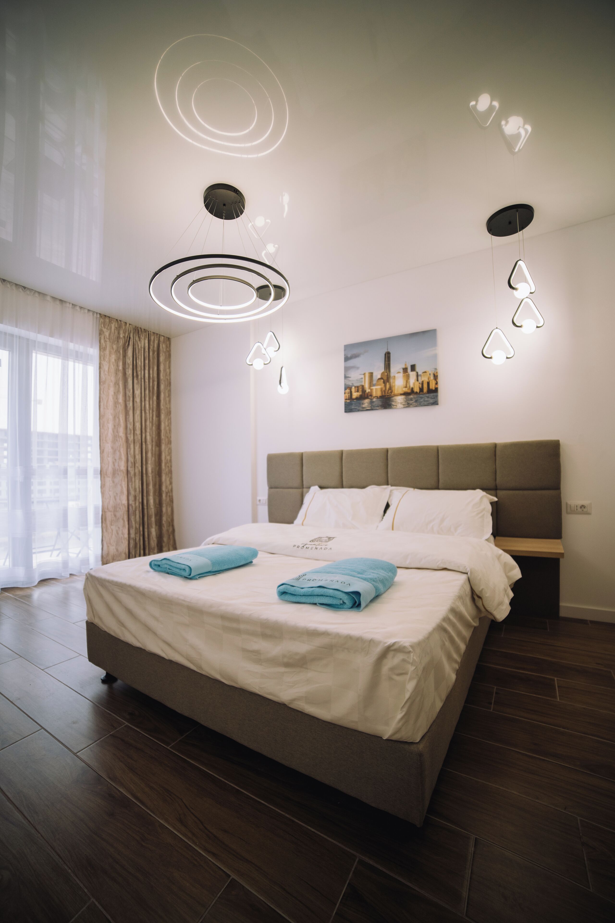 مكواة/لوح كي وواي فاي مجانًا