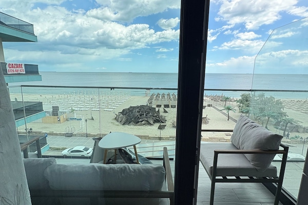 Deluxe Apartment, Sea View | Beach/ocean view