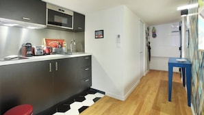 Unclassified image, 4 of 18, button - Sublime and new Apartment Le Marais / Beaubourg (Paris)