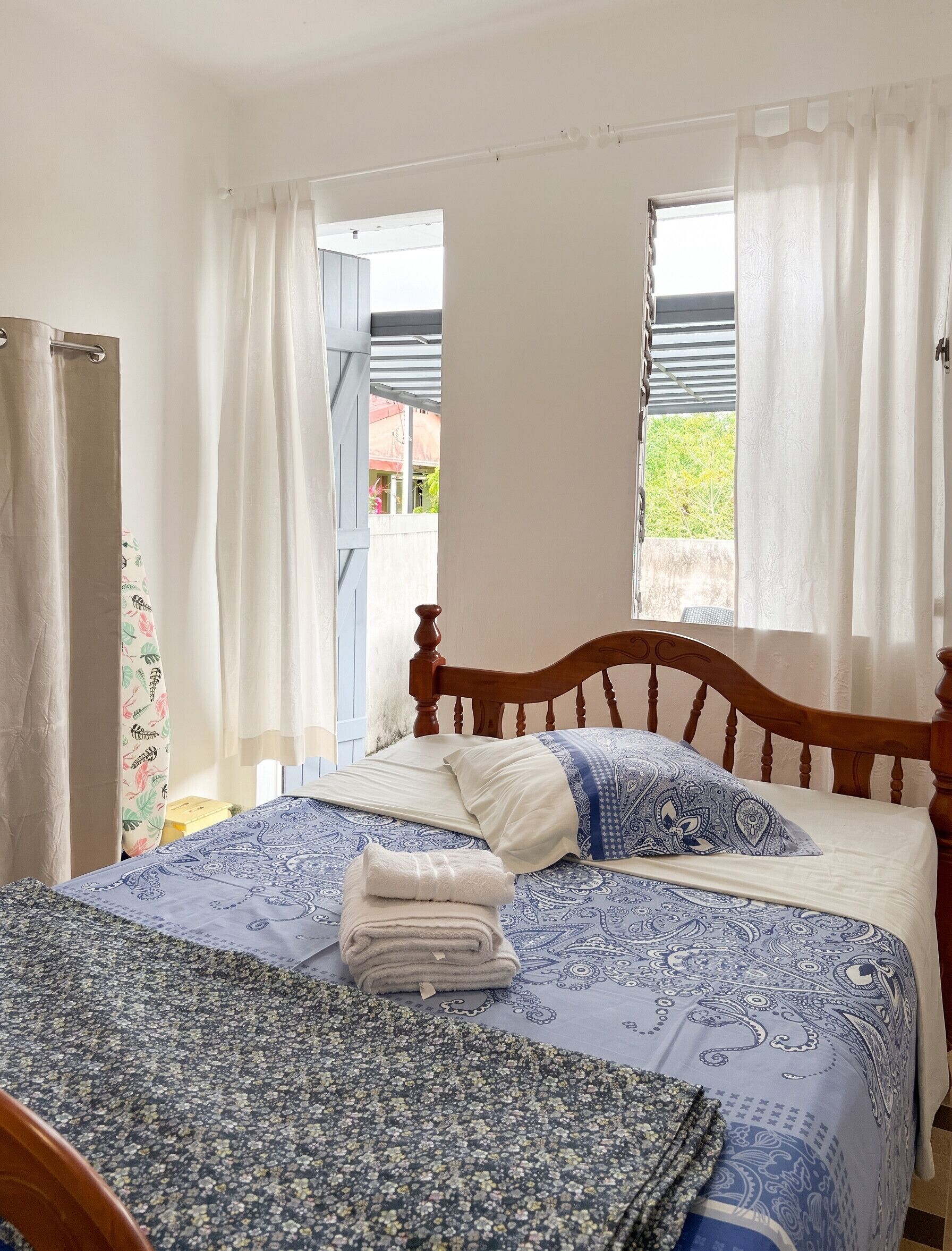 Double bed