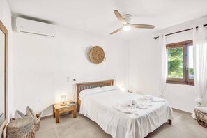 7 habitaciones, wifi y ropa de cama