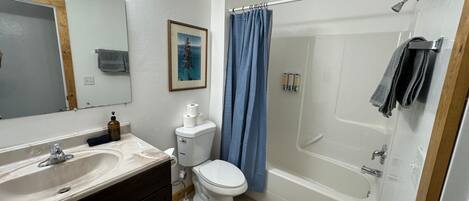 Handdoeken, toiletpapier