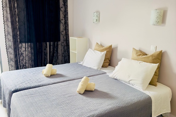 Comfort Twin Room | WiFi (free)