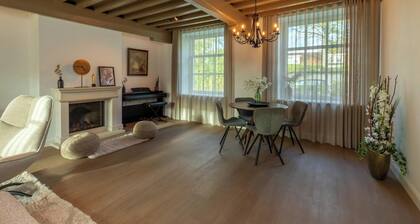 Holiday home - Stationsweg 5 | Heinkenszand 'Boerderij Molenhof'