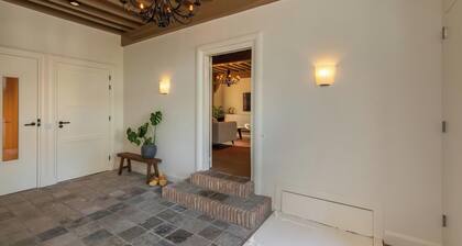 Holiday home - Stationsweg 5 | Heinkenszand 'Boerderij Molenhof'