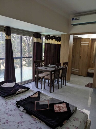Hotel Shivneri