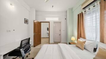 3 chambres, bureau, fer et planche Ă repasser, Wi-Fi