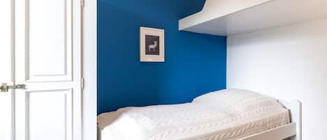 2 Schlafzimmer, Reisekinderbett, kostenloses WLAN