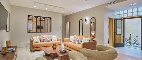 Apartment | Living area