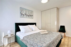5 chambres, fer et planche Ă repasser, Wi-Fi, draps fournis