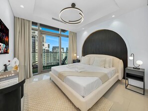 2 عدّة غرف نوم ومكتب ومكواة/لوح كي وواي فاي