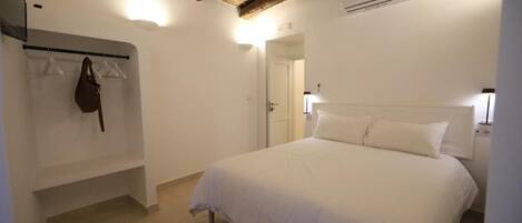 1 bedroom, travel crib, free WiFi, bed sheets