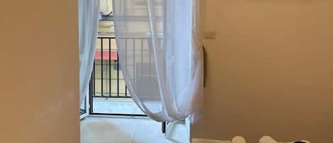 1 slaapkamer, reisbedje, gratis wifi, beddengoed