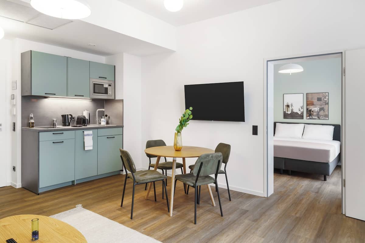 One-Bedroom Suite with sofa bed | 1 bedroom, individually decorated, individually furnished, desk