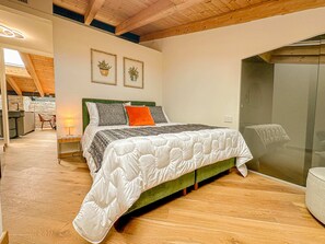 2 chambres, fer et planche Ă repasser, Wi-Fi gratuit, draps fournis