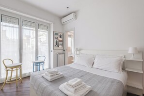 3 chambres, fer et planche à repasser, Wi-Fi, literie fournie