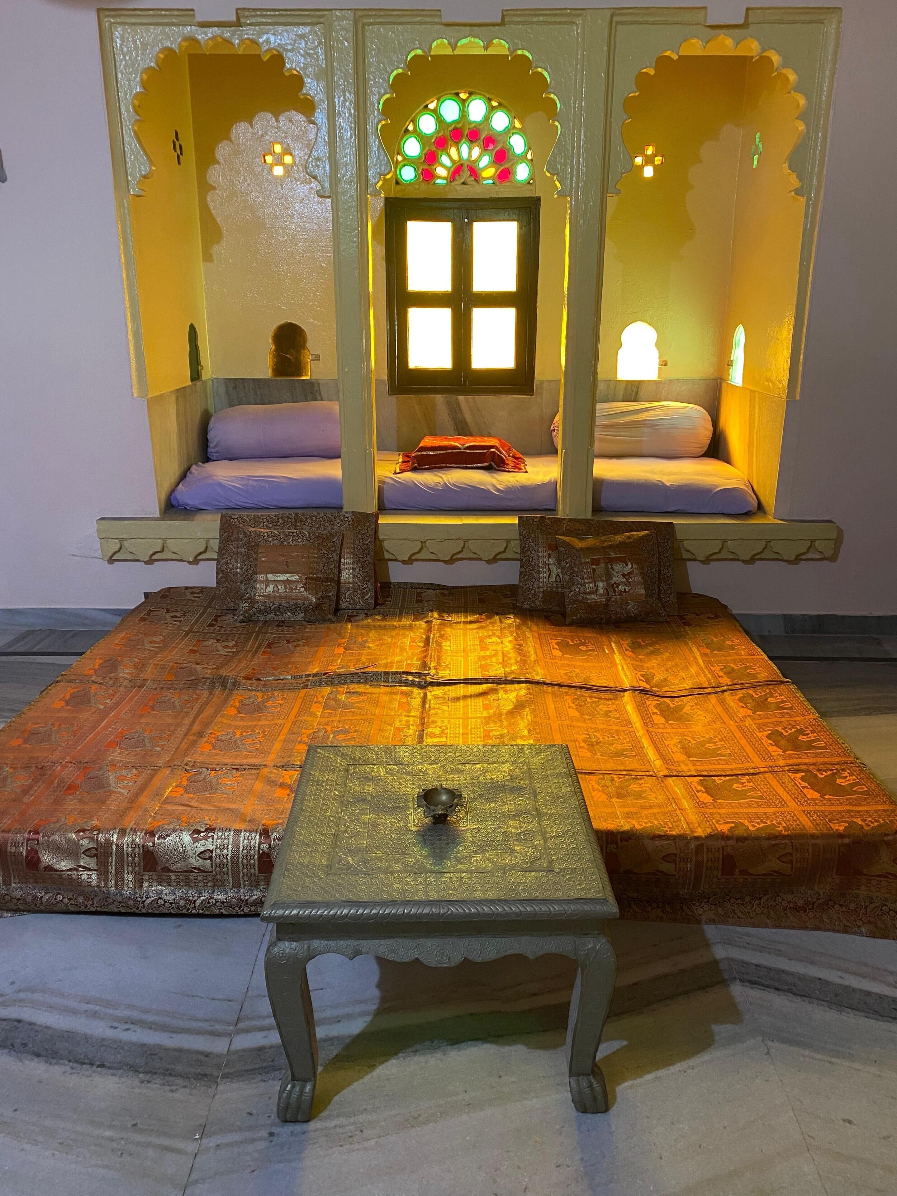 1 slaapkamer, een strijkplank/strijkijzer, gratis wifi, beddengoed