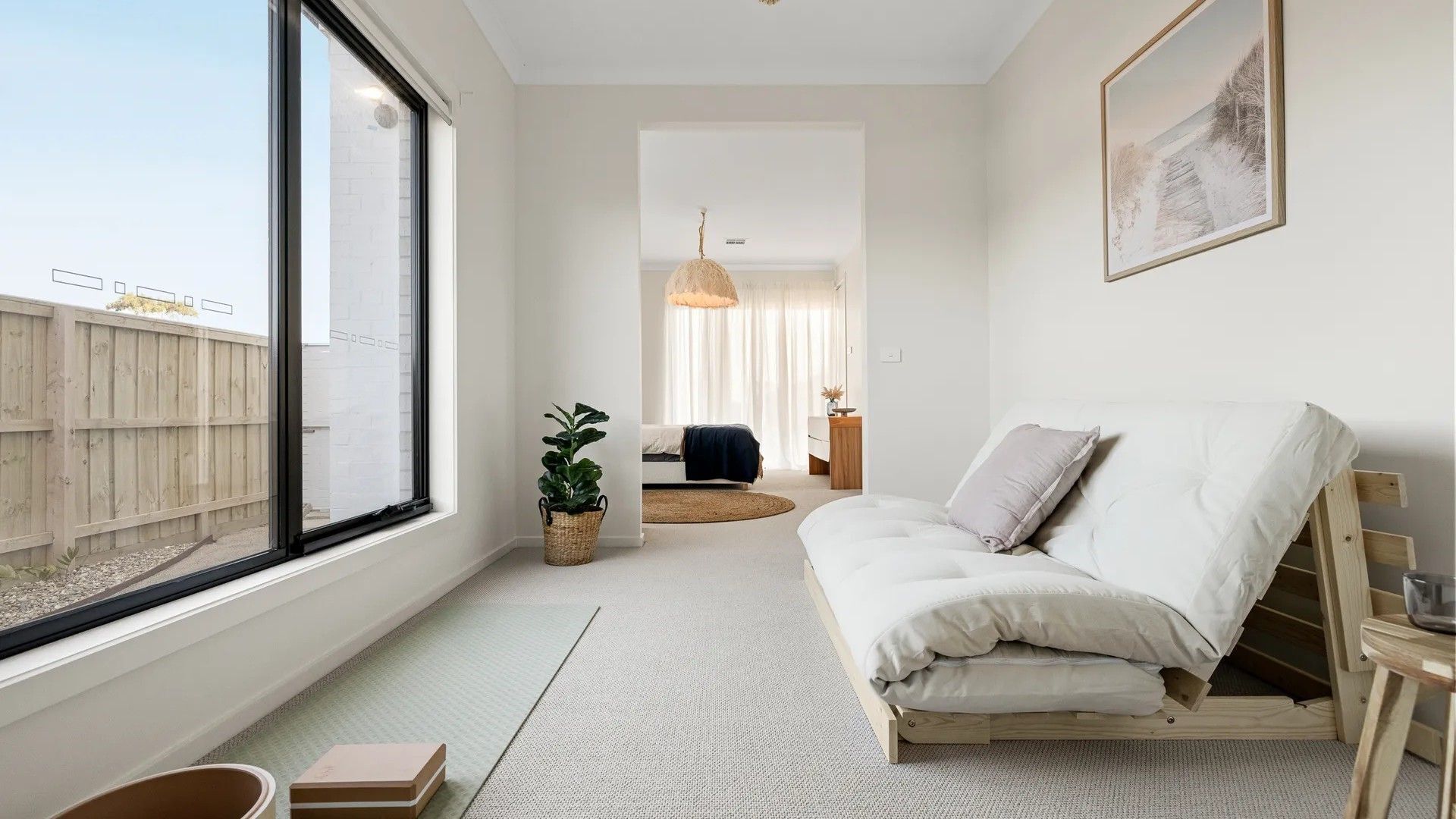 5 bedrooms, iron/ironing board, travel crib, internet