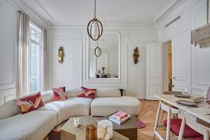 Apartment | Living area