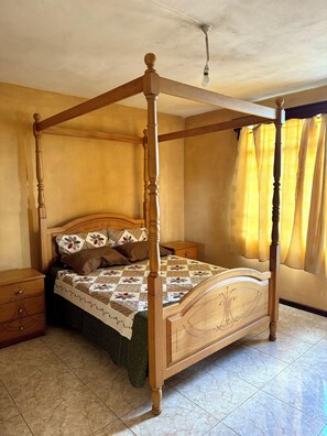 2 habitaciones, tabla de planchar con plancha y wifi gratis