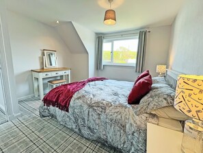 2 chambres, Wi-Fi gratuit, draps fournis