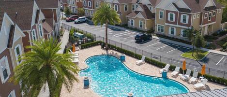 فيلا | 4 عدّة غرف نوم