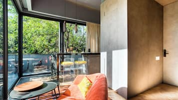 Penthouse Luxe, balcon, vue ville | Coin séjour