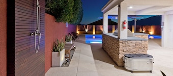 Casa Agave! Mexico in the Desert: Pool/SPA, Mountains Views and BBQ!