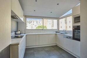 Apartment | Private kitchen - Amazing Penthousse Foch/arc de Triomphe/ Trocadero (Paris)