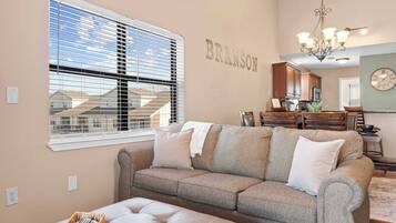 Condo, Multiple Beds, Fireplace (Branson Blessing) | Living area