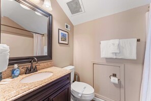 Condo, varias camas, chimenea (Branson Blessing)