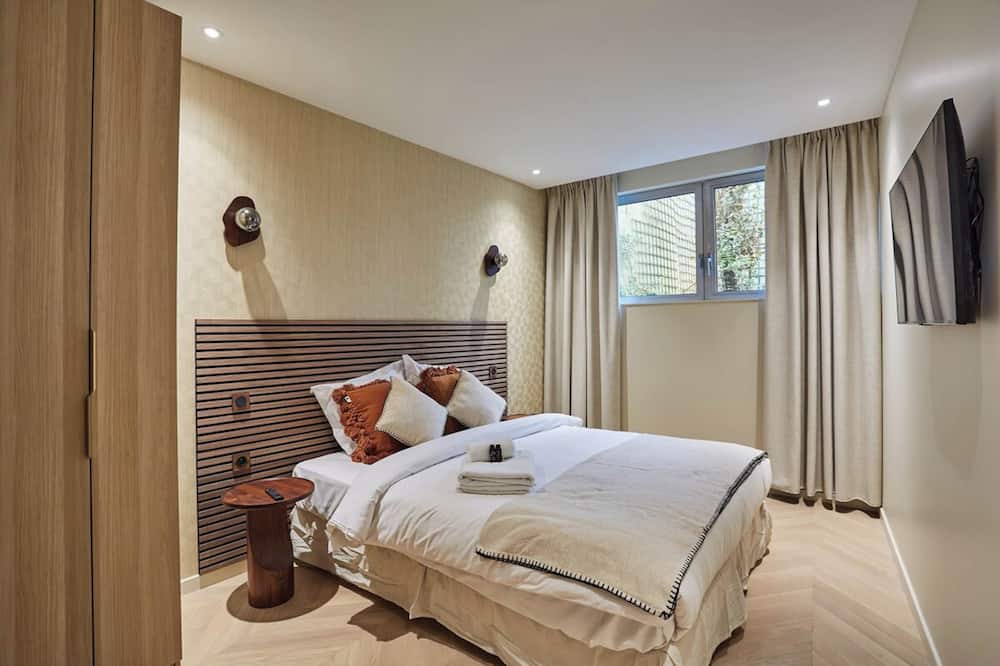 Elegant Apartment St Germain des Pres Luxembourg Park