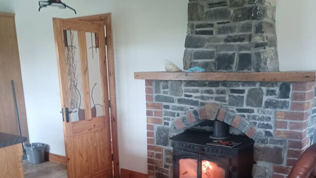 Interior - Room-room 3 Williamstown, Ireland (Williamstown)
