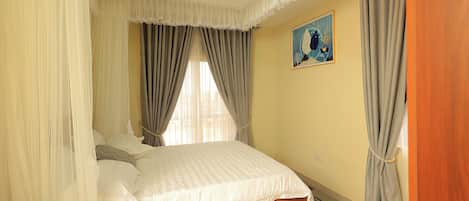 2 Schlafzimmer, Bügeleisen/Bügelbrett, WLAN, Bettwäsche