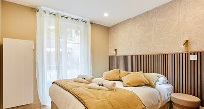 Superb Apartment Center of Paris