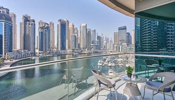 Premium Apartment, 4 Bedrooms | Balcony view - bnbme | Damac Waves Tower | 3 + Maids (Dubai)