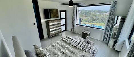 5 bedrooms, free WiFi, bed sheets