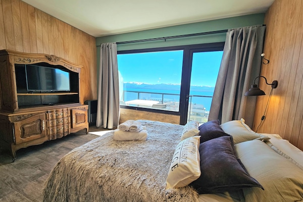 Estúdio luxo, vista para o lago | Vista do quarto