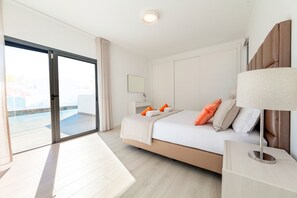 3 camere, una cassaforte in camera, ferro/asse da stiro, Wi-Fi gratuito