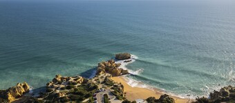 Exclusive Villa W/ Pool, Near The Best Beaches