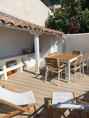 Restauration extérieure