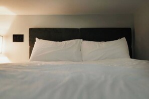 1 quarto, ferros/tábuas de passar roupa, Wi-Fi, roupa de cama
