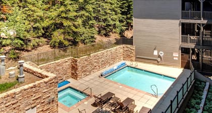 Black Bear Lodge BBL-351B by KBM