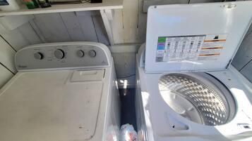 Casa, varias camas, patio, vistas al jardín (Zen Cottage - All) | Interior